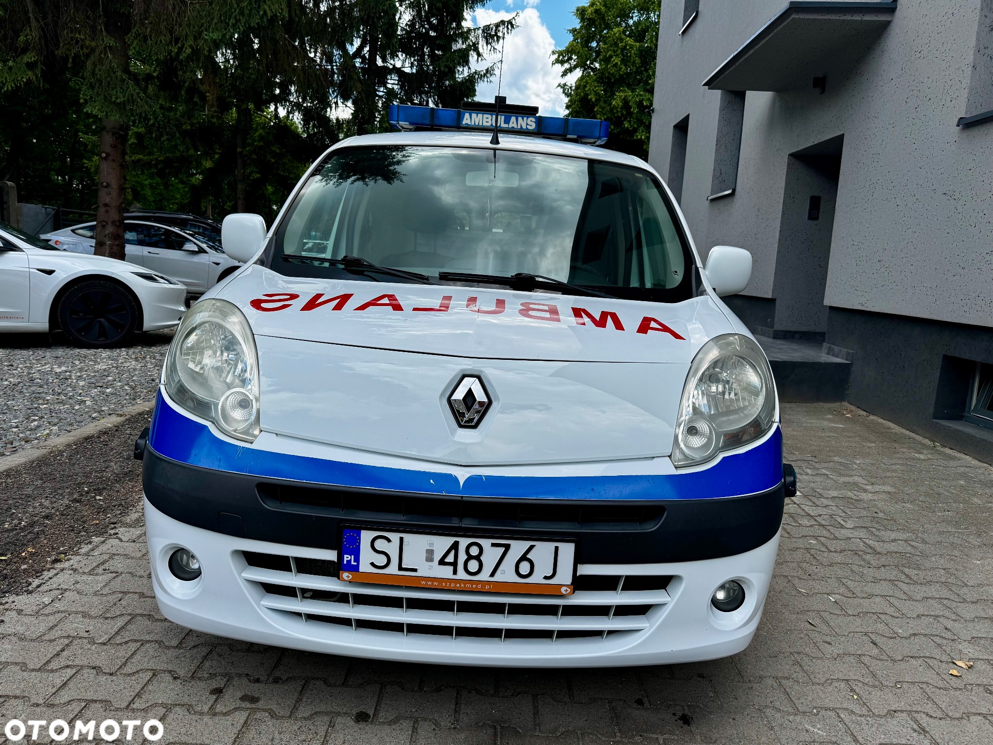 Renault Kangoo II LONG Ambulans Sanitarny Karetka POZ - 3