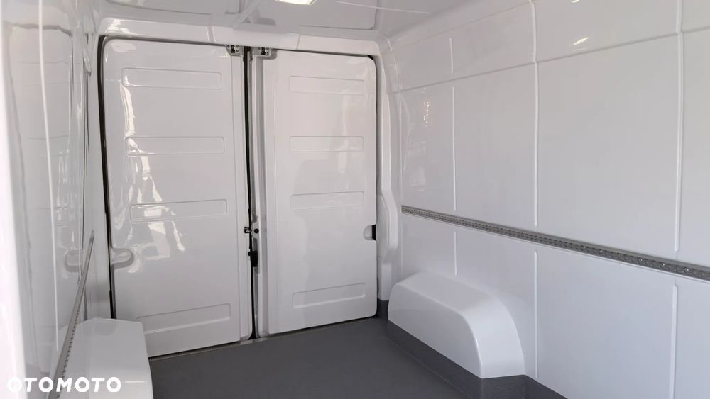 Toyota PROACE MAX - 16