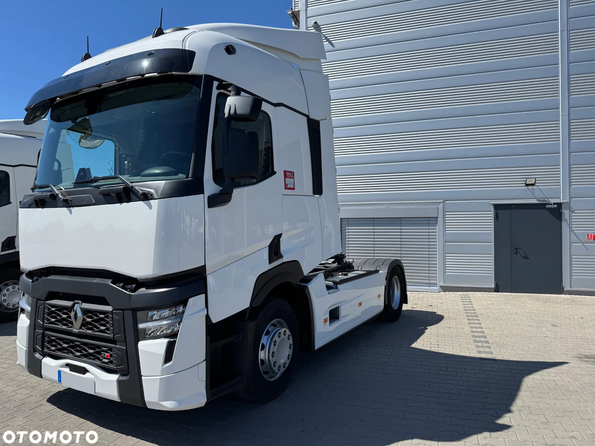 Renault T480 standard niski przebieg - 2