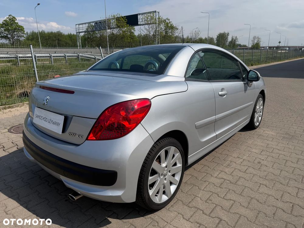 Peugeot 207 CC 120 VTi Sport - 8