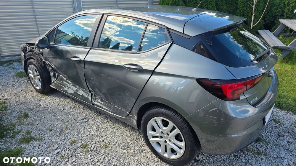 Opel Astra 1.2 T Business Elegance S&S - 3