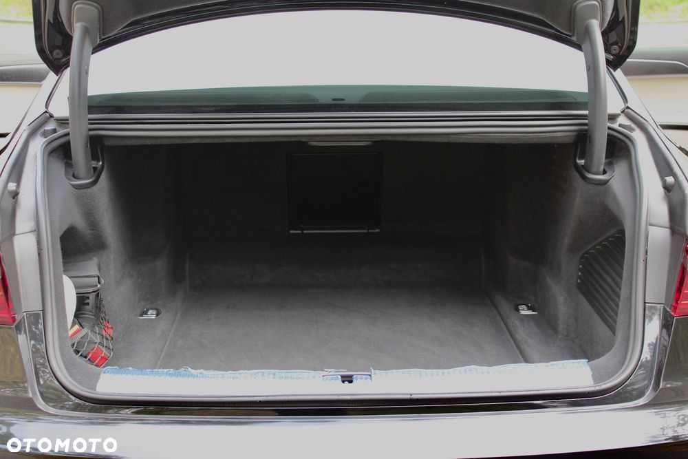 Audi A8 3.0 TDI L Quattro - 22