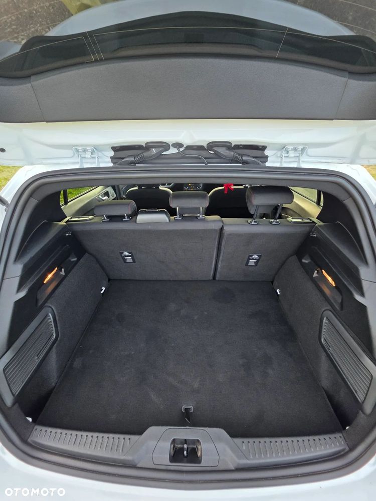 Ford Focus 1.5 TDCi DPF Start-Stopp-System ST-Line - 13