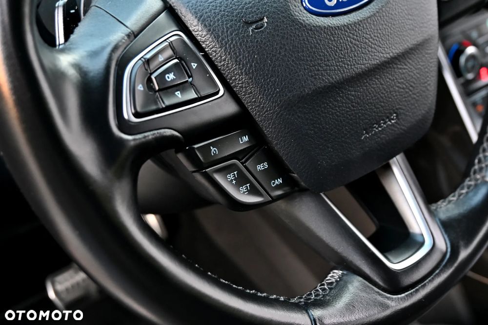 Ford Kuga 2.0 TDCi AWD ST-Line Black - 31