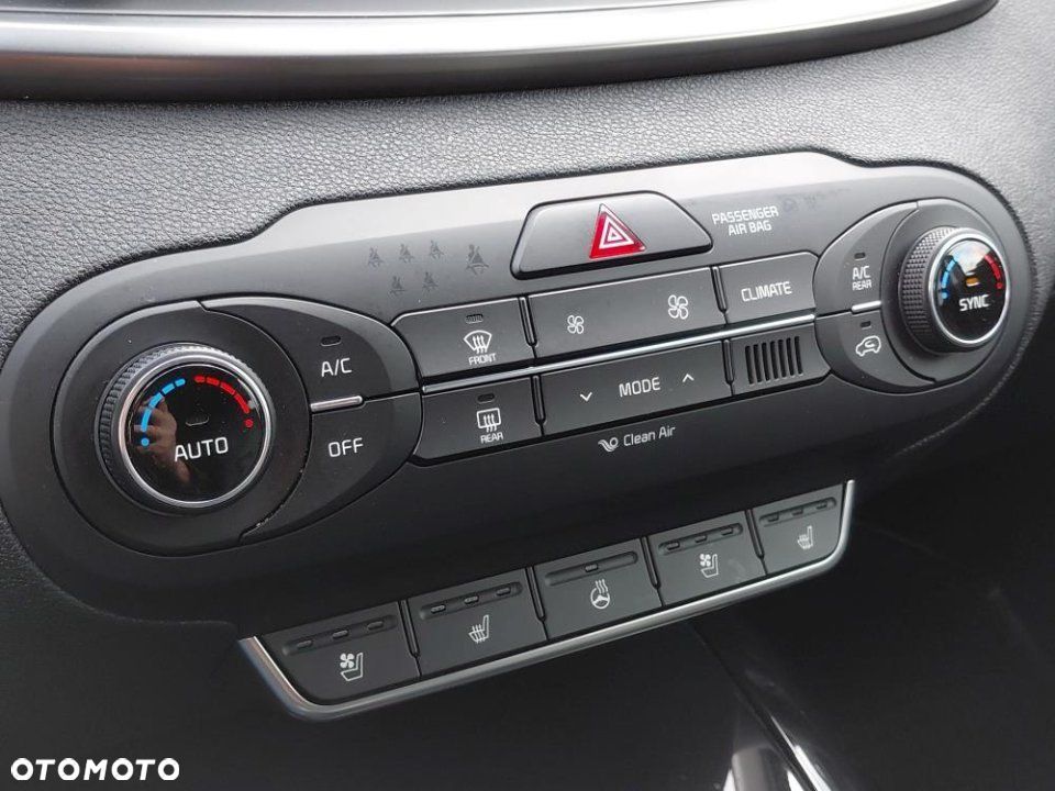 Kia Sorento - 36