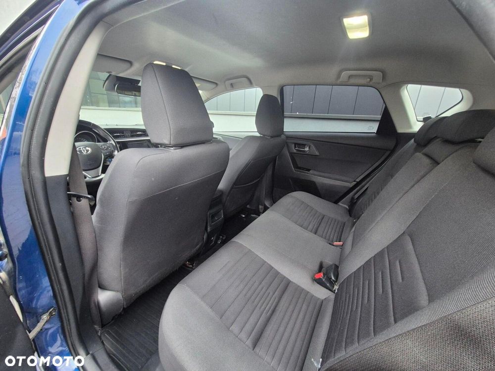 Toyota Auris - 9