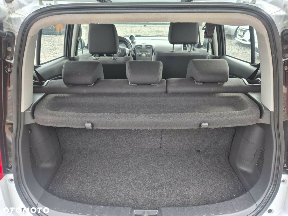 Suzuki Splash 1.0 Comfort - 19