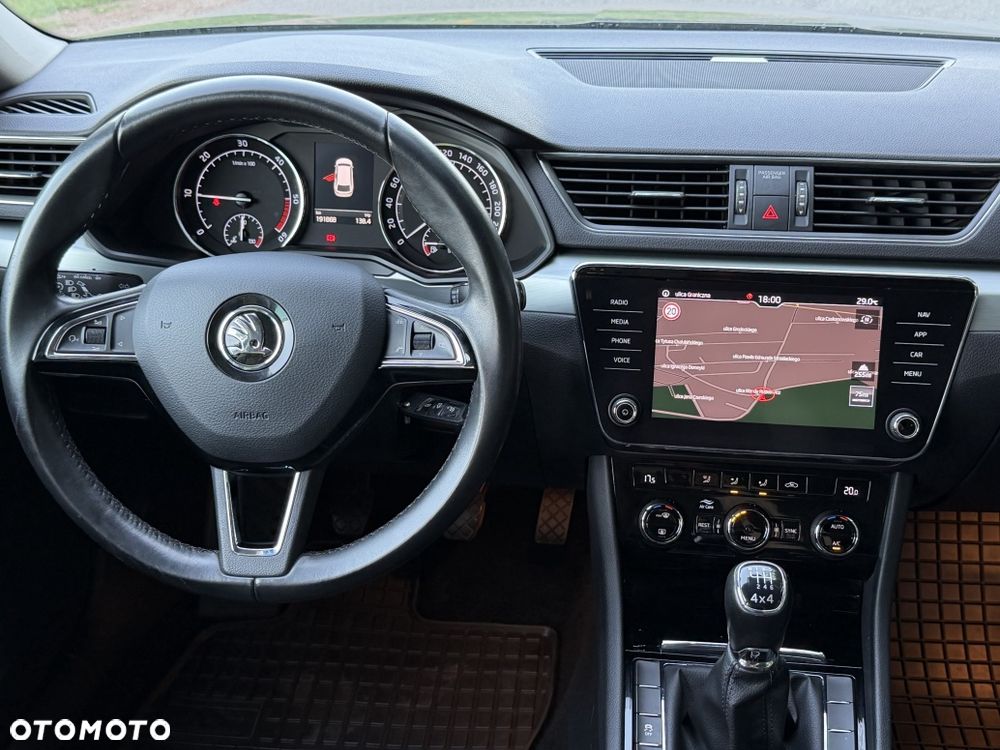 Skoda Superb 2.0 TDI 4x4 Ambition - 5