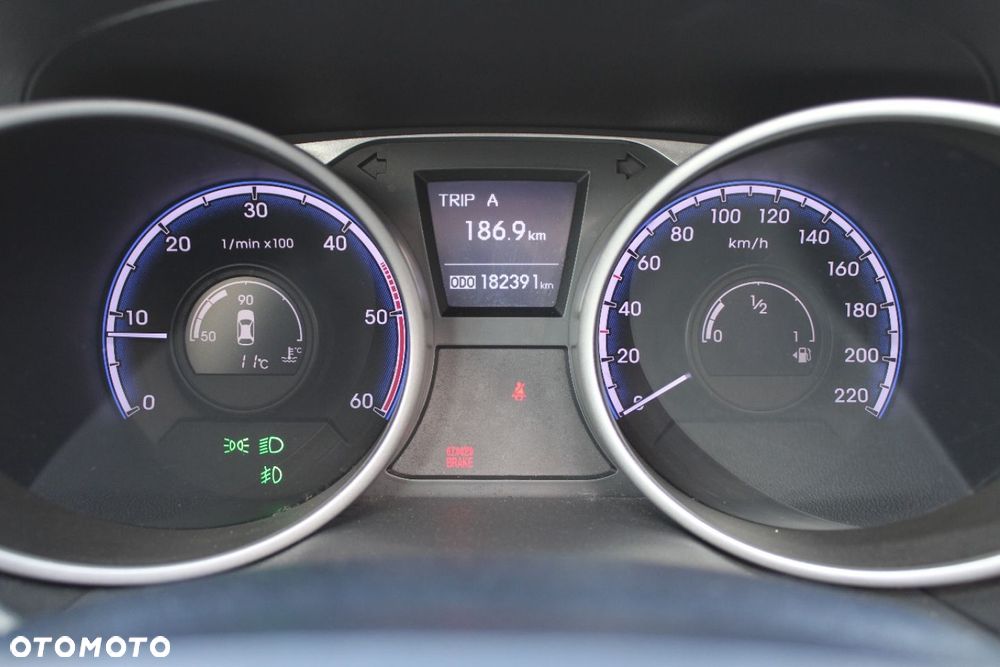 Hyundai ix35 - 26