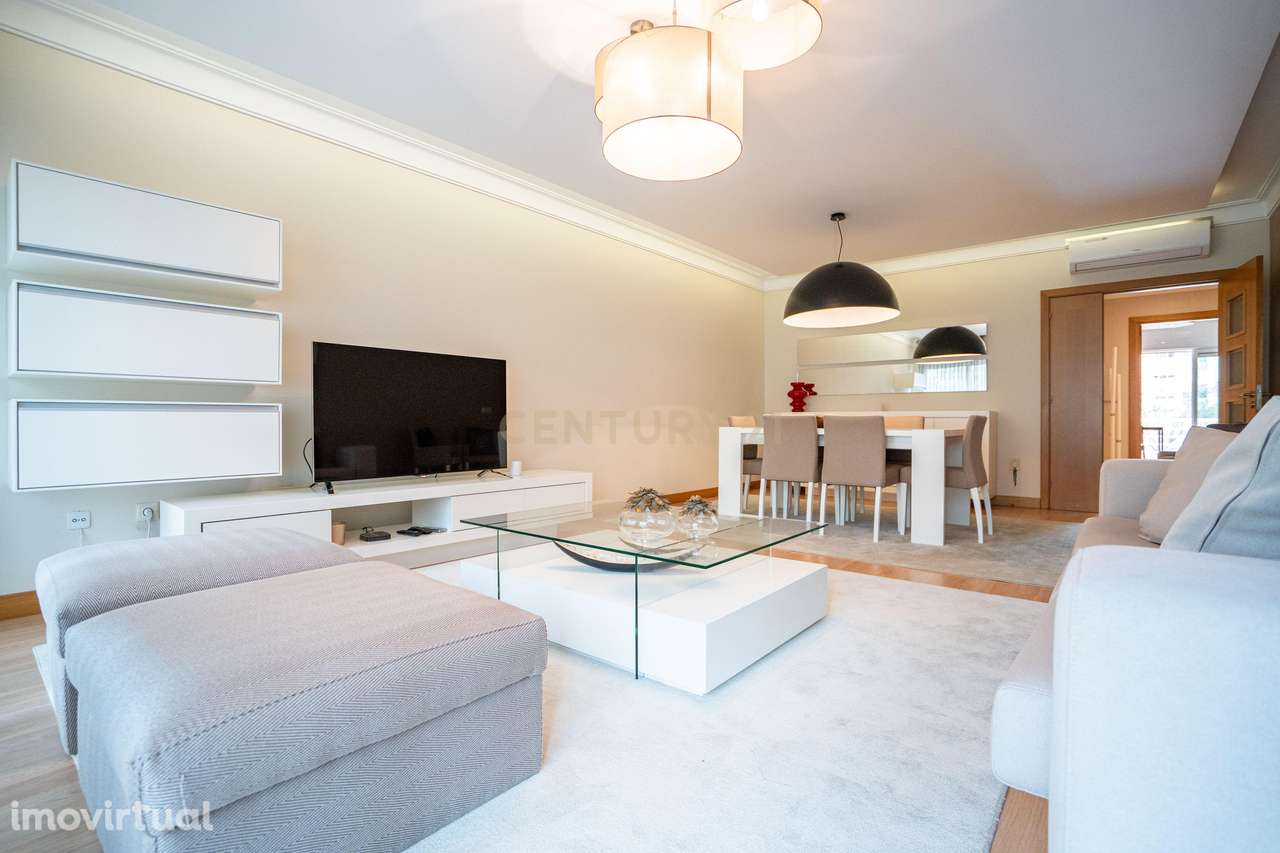 Apartamento T3 com duas varandas no Parque das Nações - Grande imagem: 2/46