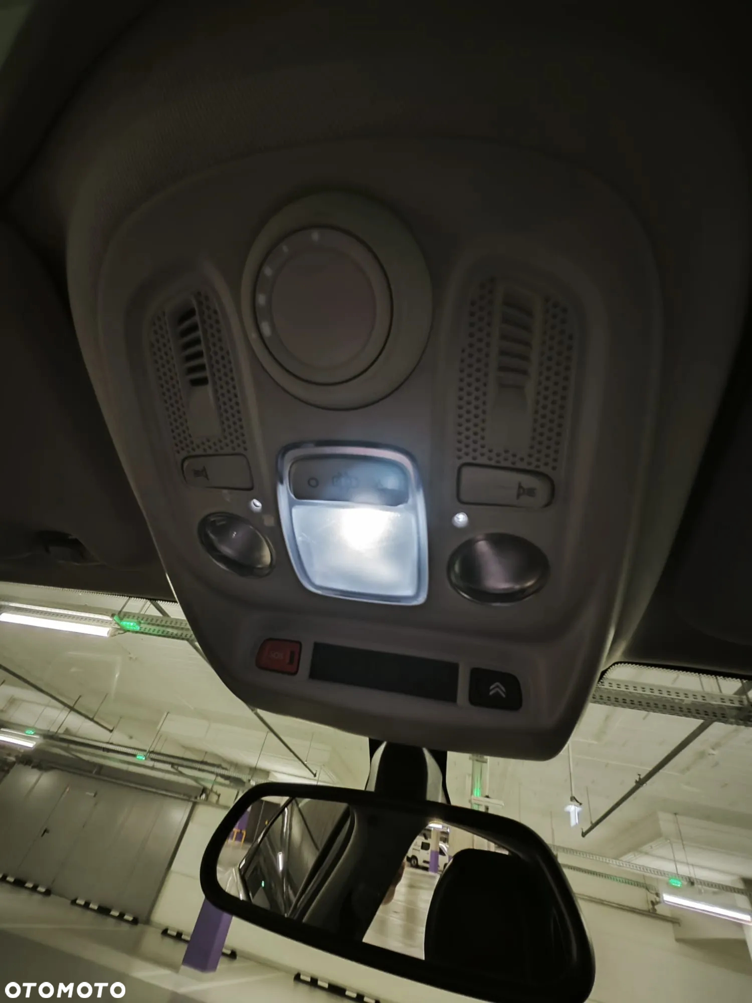 Citroën C4 1.2 PureTech Shine S&S EAT6 - 31