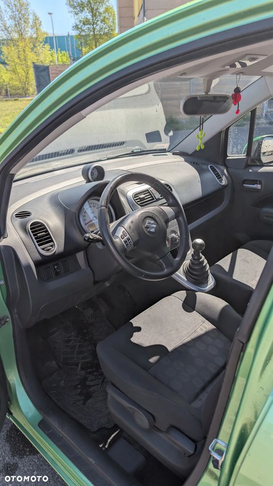 Suzuki Splash - 10