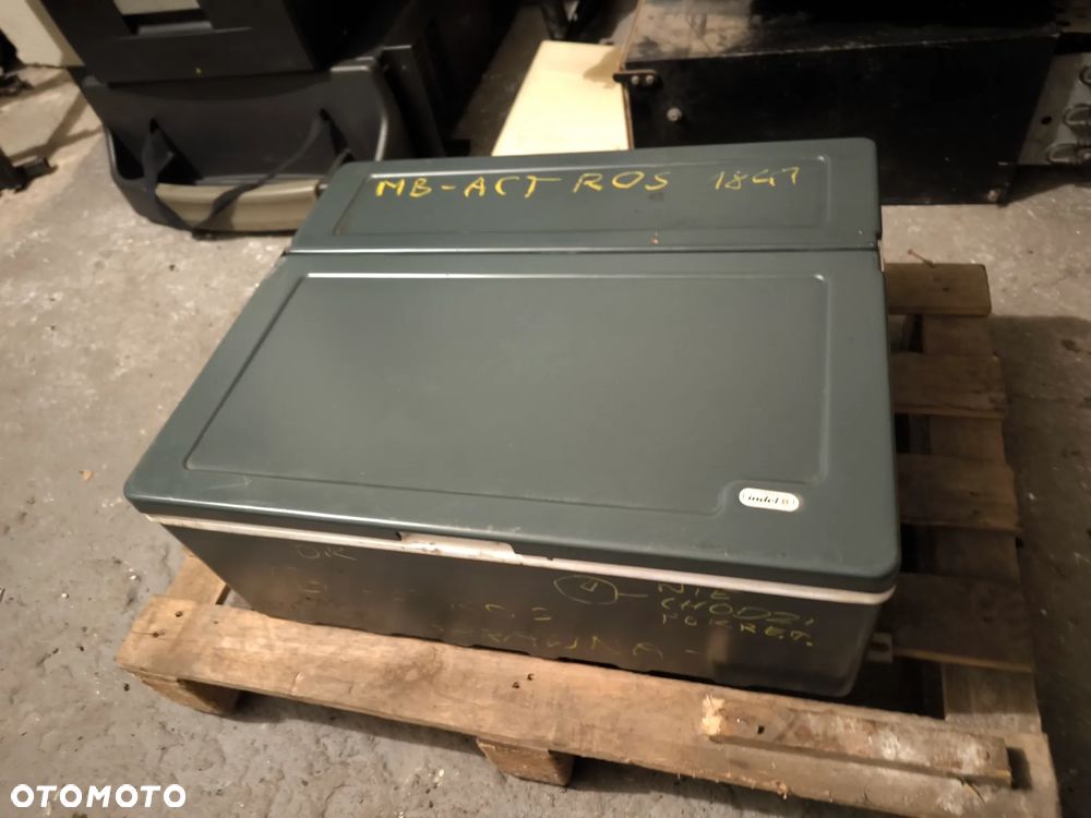 Oryginalna lodówka Mercedes actros mp4 Renault Volvo DAF i inne - 9