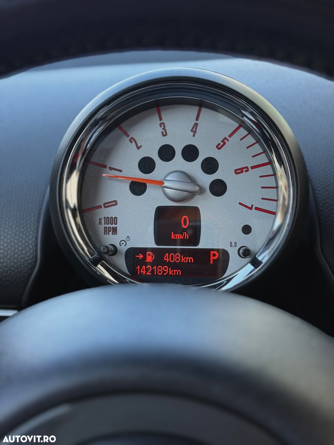 Mini Countryman - 28