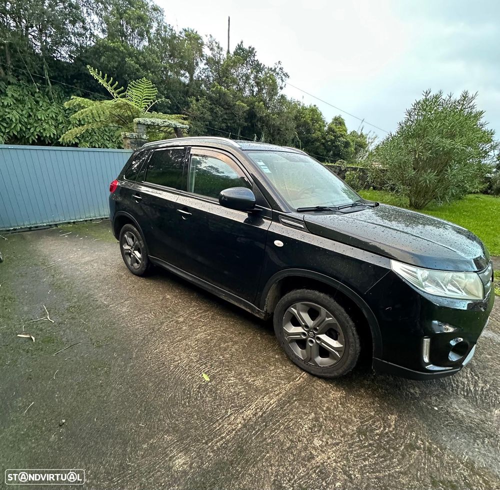 Suzuki Vitara 1.6 VVT GLE - 5