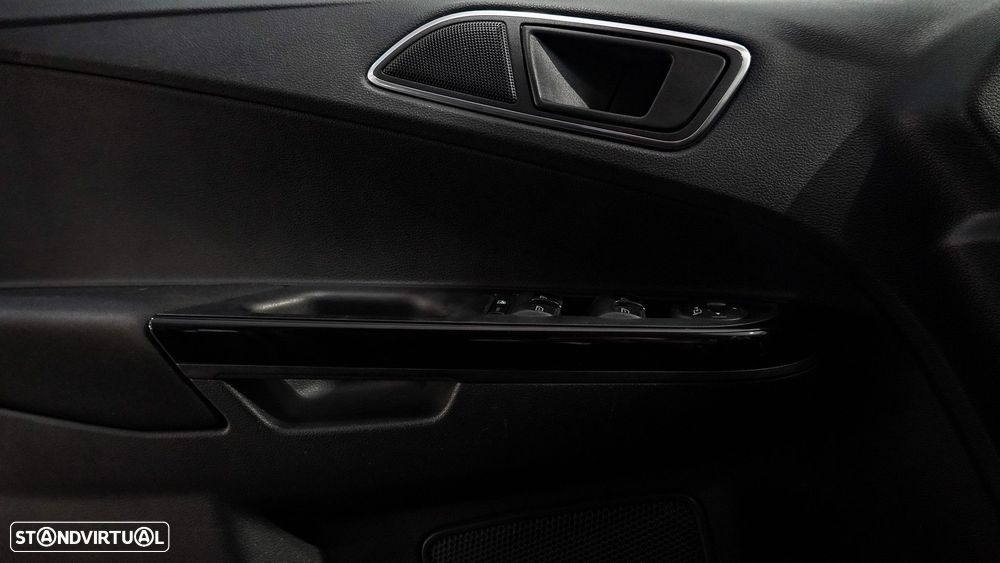 Ford B-Max 1.5 TDCi Titanium - 14