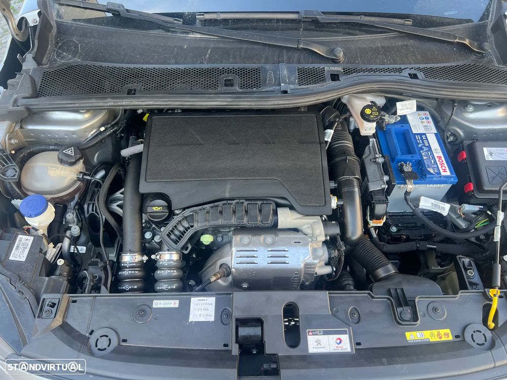 Peugeot 208 1.2 PureTech Allure Pack - 16
