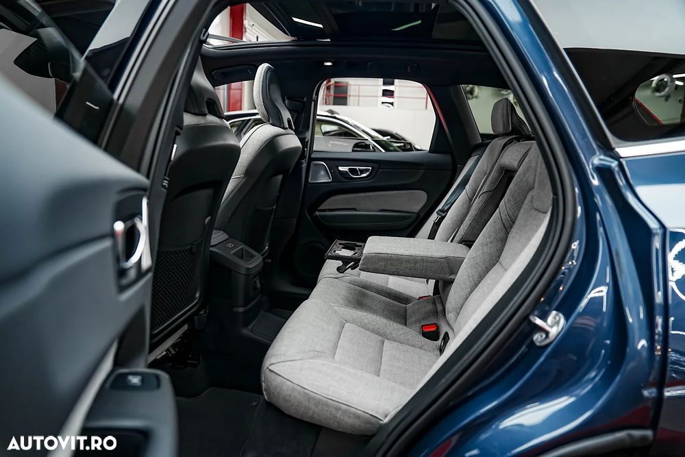 Volvo XC 60 T8 AWD Recharge Geartronic Inscription - 6