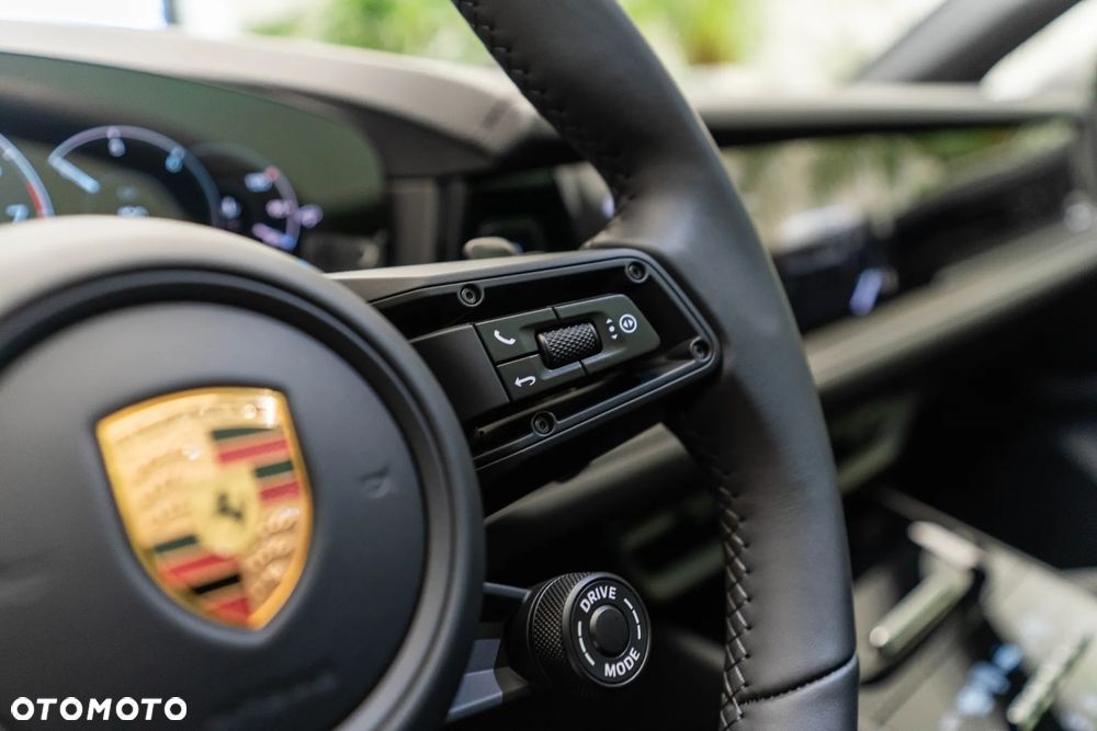 Porsche Cayenne E-Hybrid PHEV Black Edition - 20