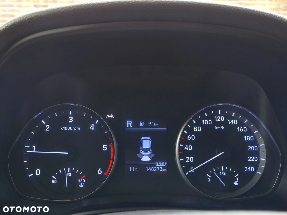 Hyundai i30 1.6 D Classic + DCT - 13