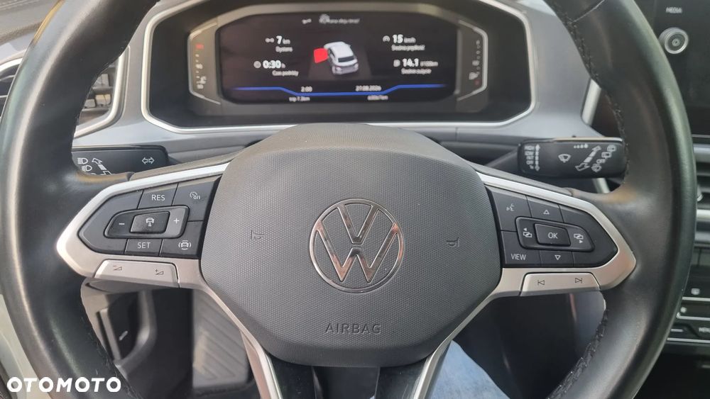 Volkswagen T-Roc 1.5 TSI Style - 24