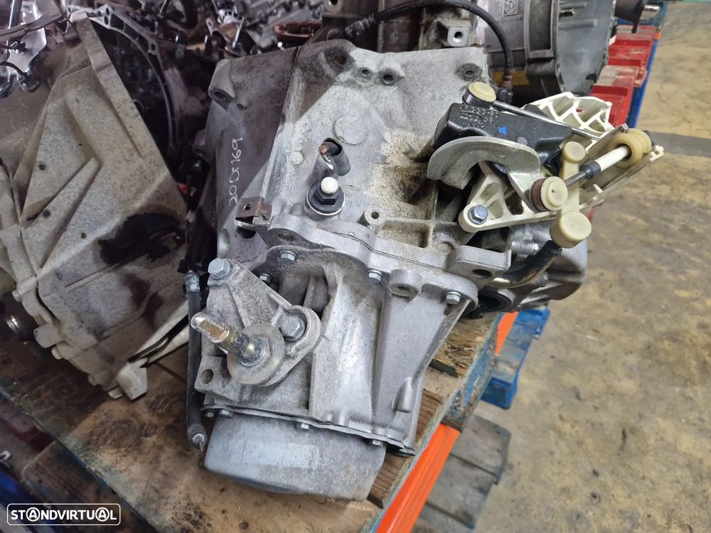 Caixa de 5 velocidades manual 20DM69 CITROEN C4 1.6 HDI PEUGEOT 307 308 - 1