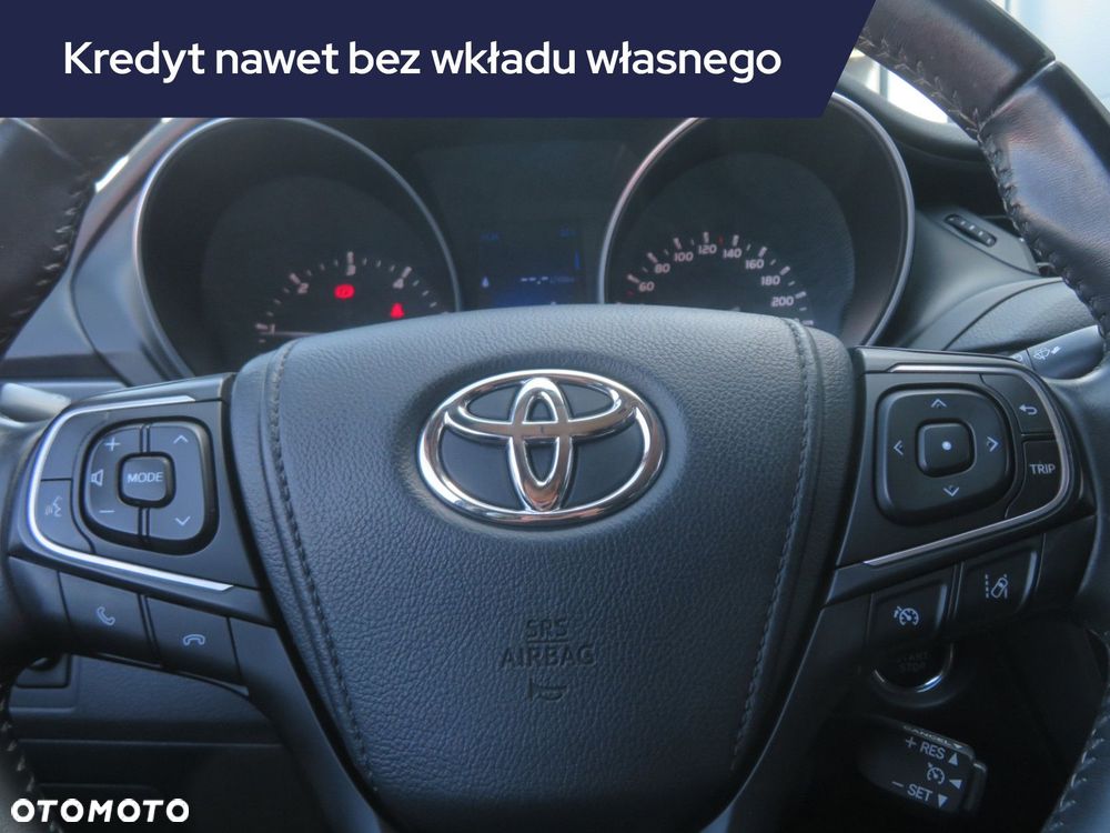Toyota Avensis - 19