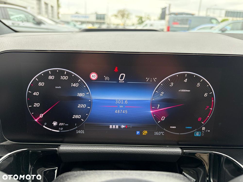 Mercedes-Benz Klasa B 250 4-Matic mHEV AMG Line 8G-DCT - 24