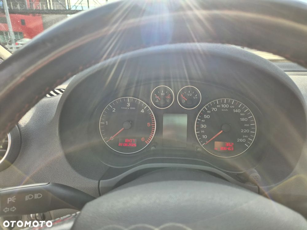 Audi A3 Sportback 2.0 TDI DPF Ambition - 10