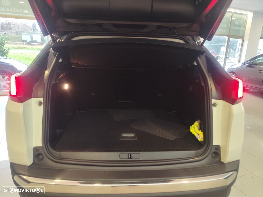 Peugeot 3008 1.5 BlueHDi Crossway - 12