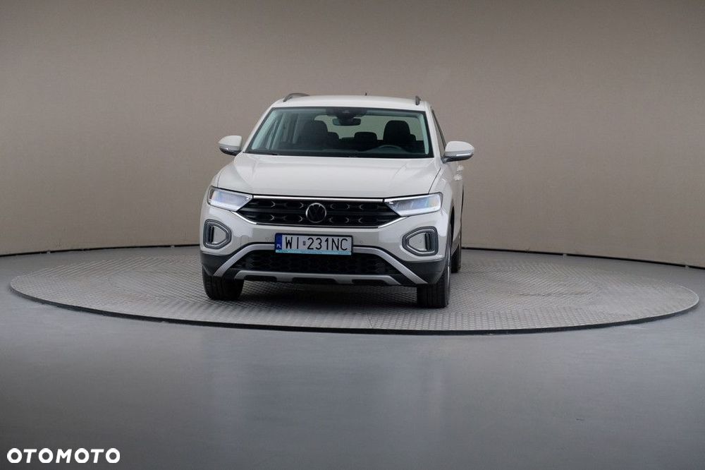 Volkswagen T-Roc - 3