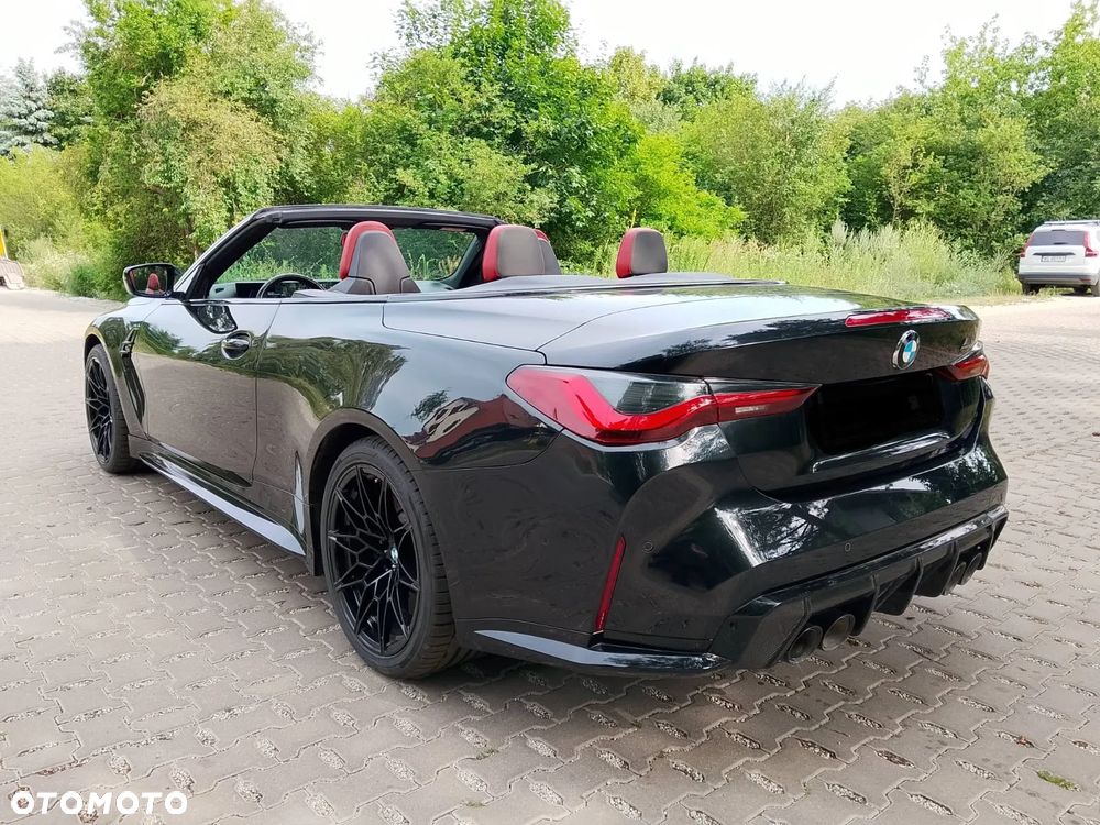 BMW M4 Competition M xDrive - 29
