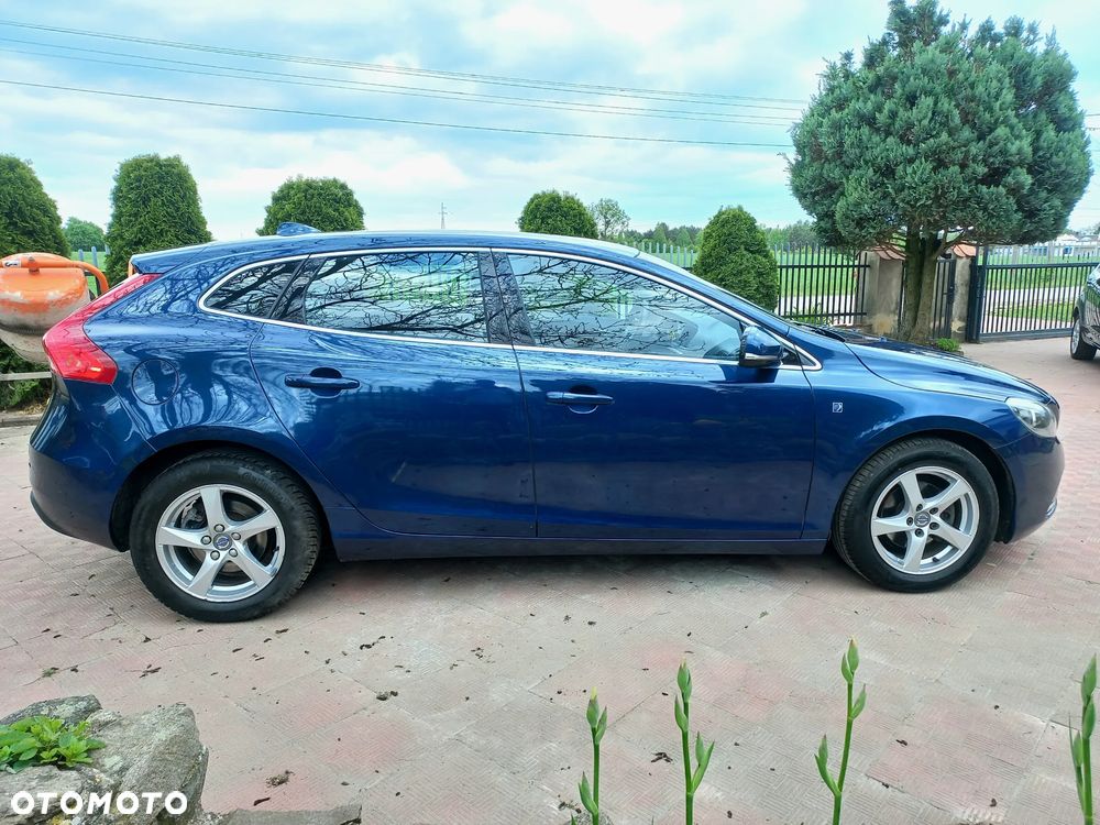 Volvo V40 - 20