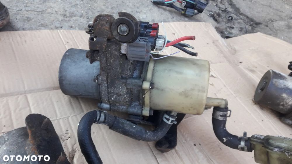 Mazda 3  BK 03-09  5 05-10 1.8 2.0 2.3 16V pompa wspomagania Elektryczna - 8