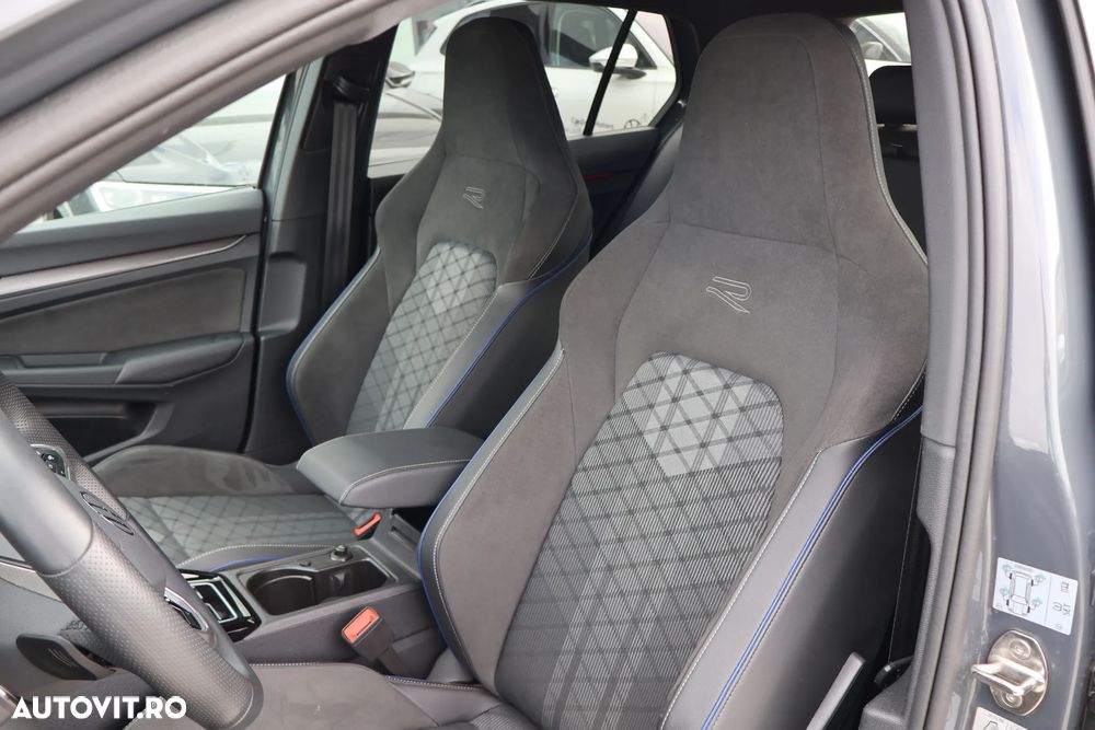 Volkswagen Golf 1.5 eTSI DSG MHEV R-Line - 7