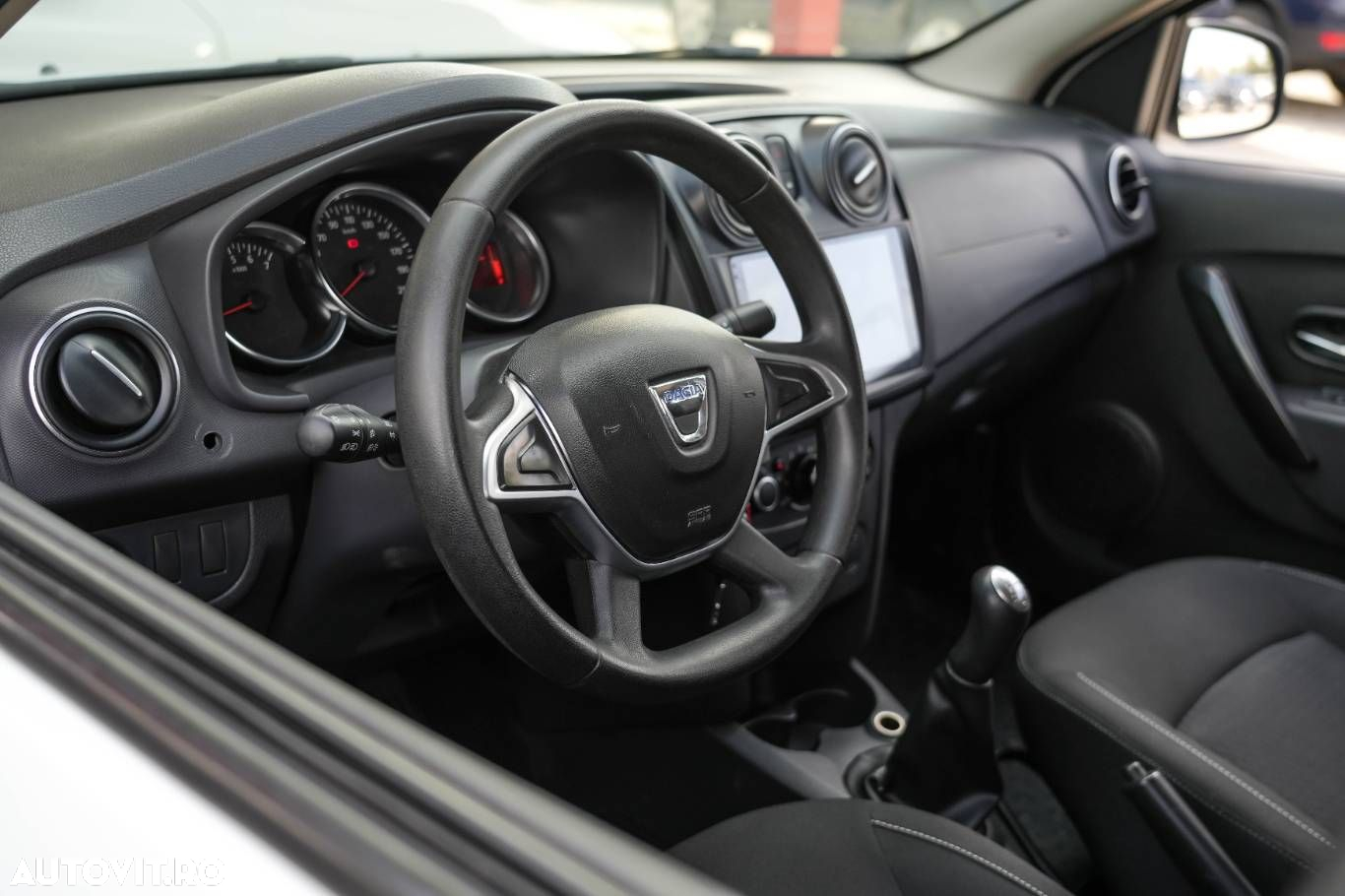 Dacia Logan - 16