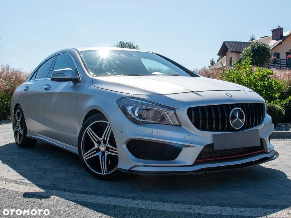 Mercedes-Benz CLA 250 4Matic 7G-DCT AMG Line - 3