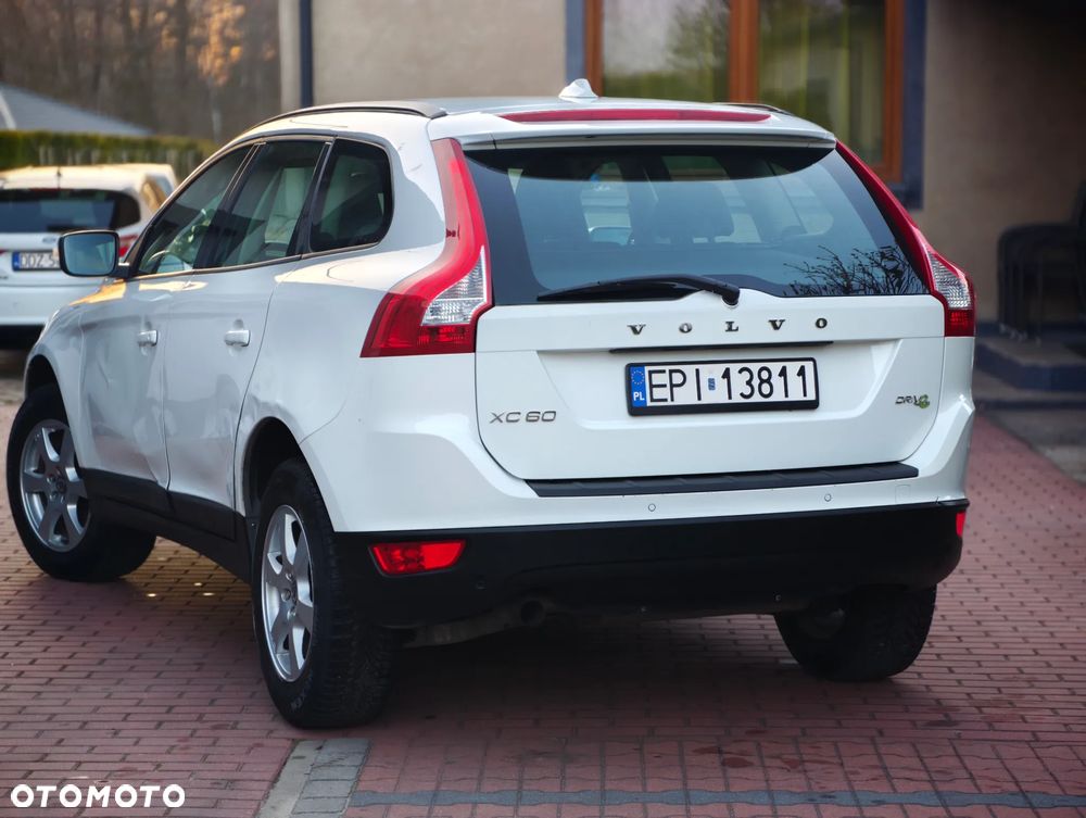 Volvo XC 60 D4 Kinetic - 4