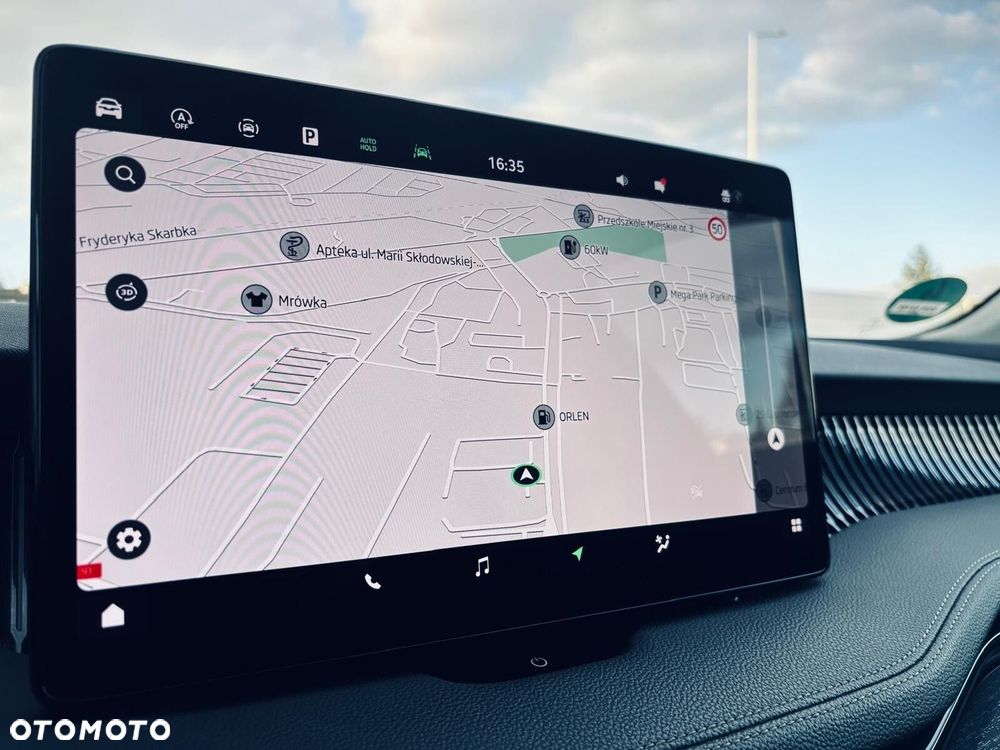 Skoda Superb 2.0 TDI SCR 4x4 Selection DSG - 32