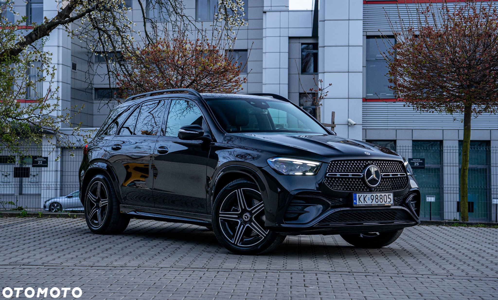Mercedes-Benz GLE 300 d 4-Matic - 6