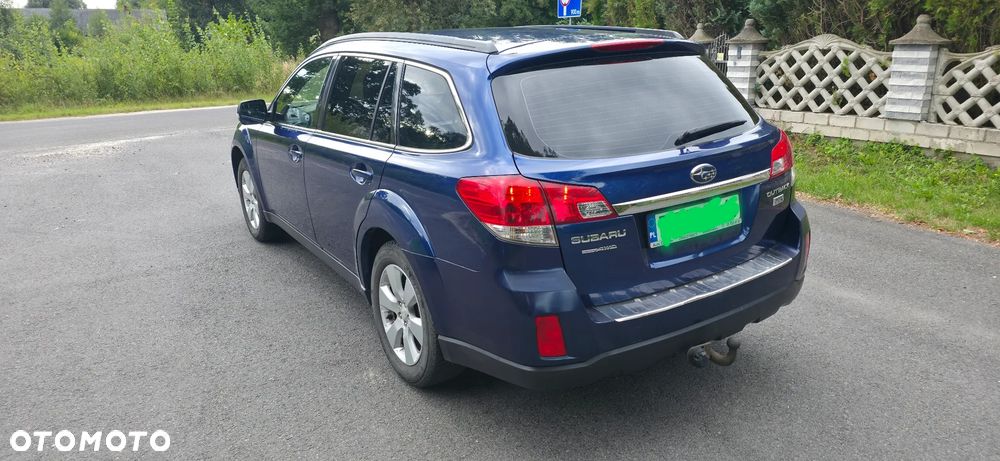 Subaru Outback 2.5i Active - 8