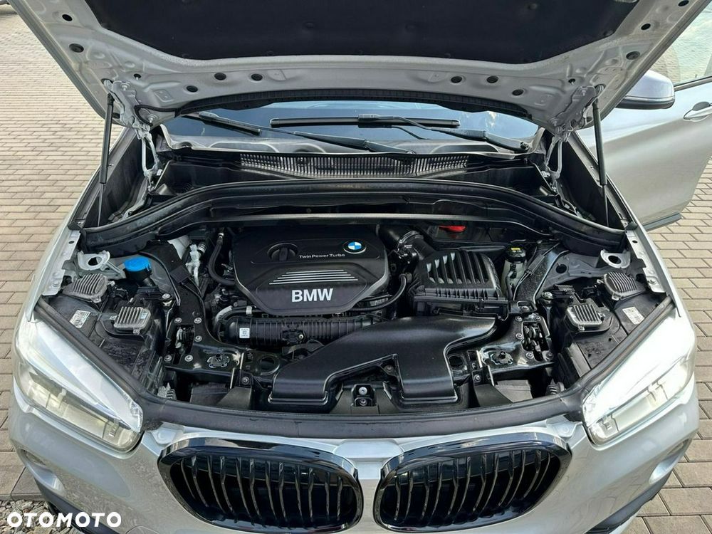 BMW X1 xDrive25i Advantage - 31