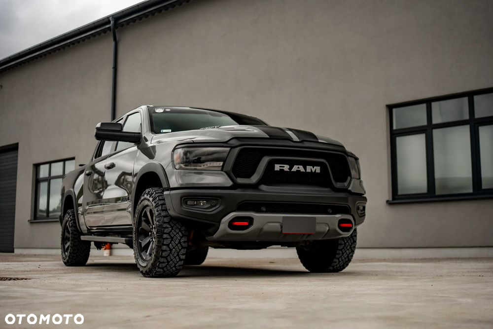 Dodge RAM 1500 5.7 4x4 - 20
