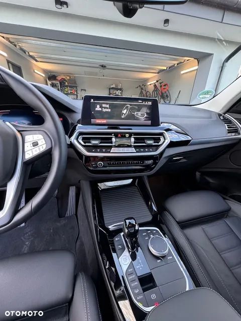 BMW X3 xDrive20i - 14