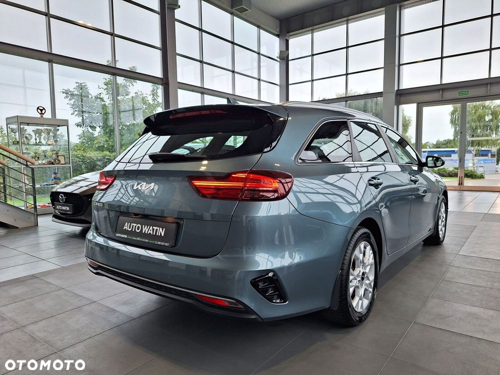 Kia Ceed 1.5 T-GDI M - 12