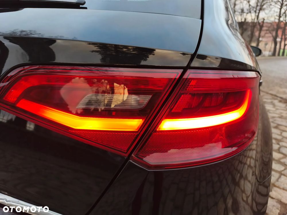 Audi A3 Sportback 2.0 TDI S tronic S line Sportpaket - 35