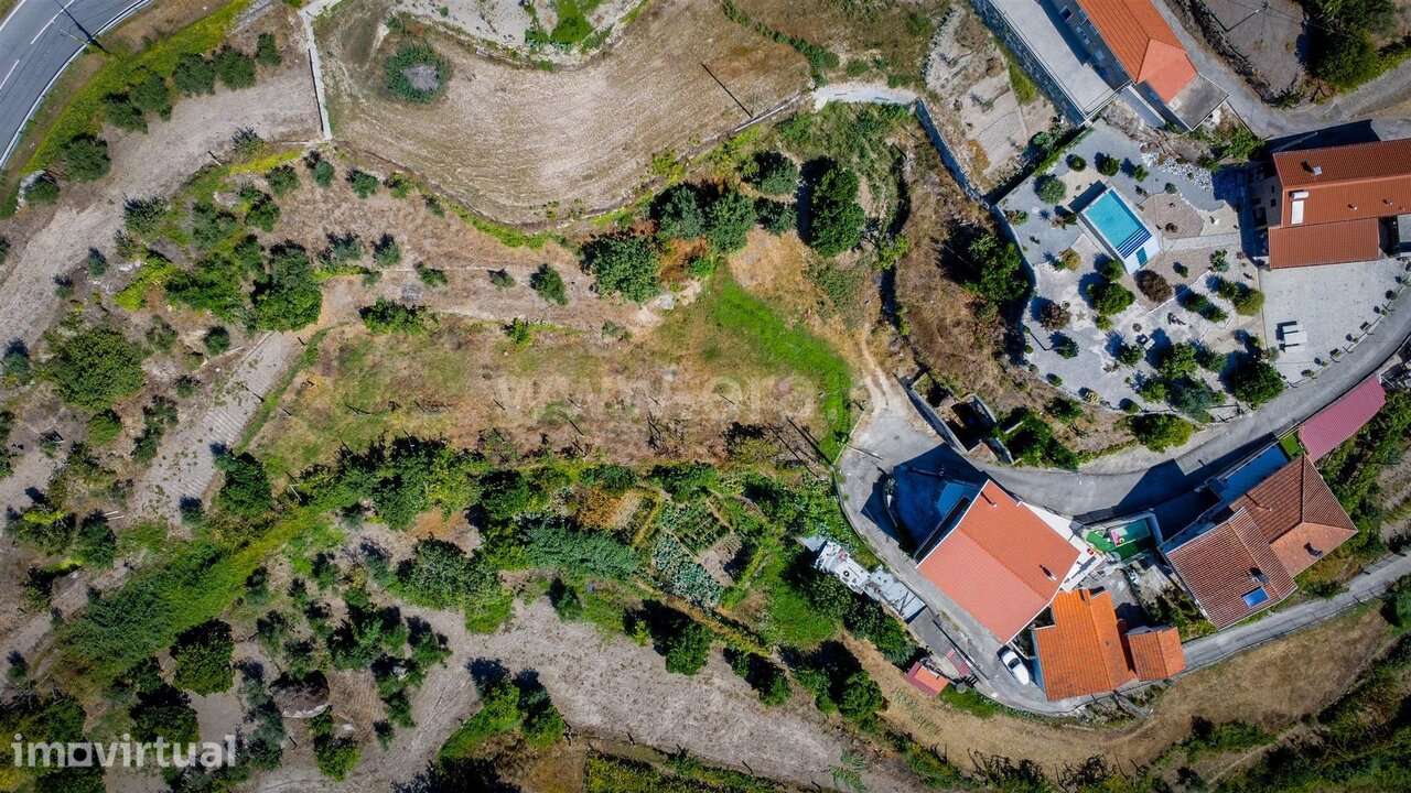 Terreno com ruina / Castelo de Paiva, Fornos - Grande imagem: 3/10