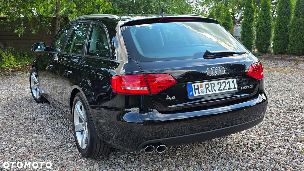 Audi A4 Avant - 11