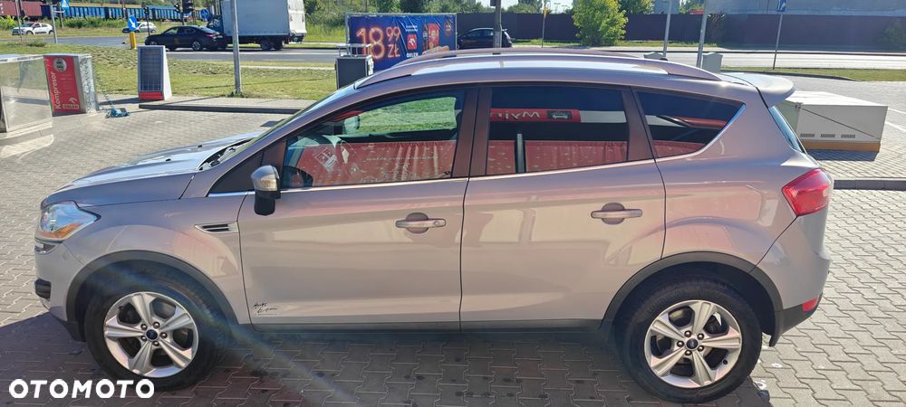 Ford Kuga 2.0 TDCi 4WD Titanium - 9