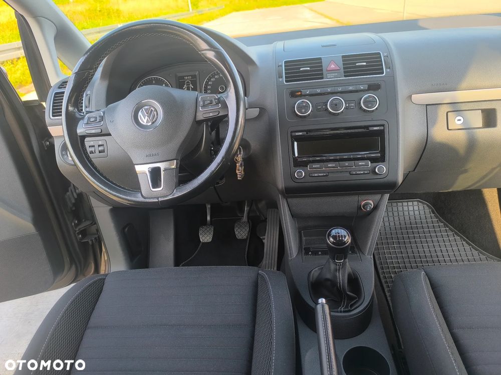Volkswagen Touran 1.6 TDI DPF Cup - 9
